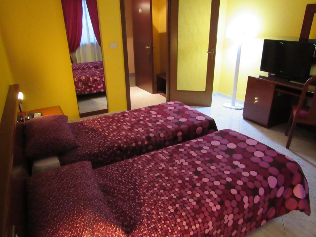 Hotel Elite San Mauro Torinese Quarto foto