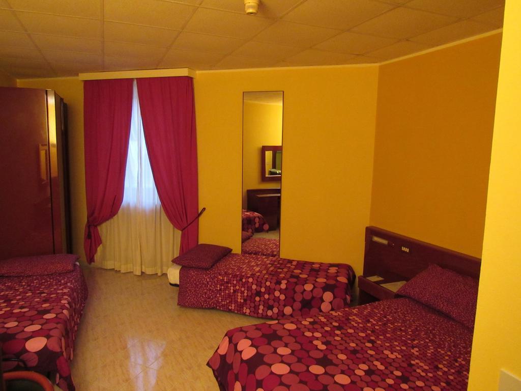 Hotel Elite San Mauro Torinese Quarto foto